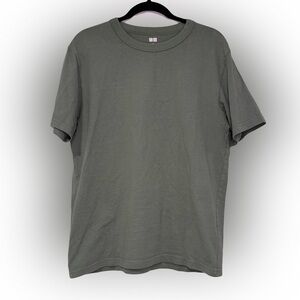 Uniqlo Men's Short Sleeve Tee - Olive Green